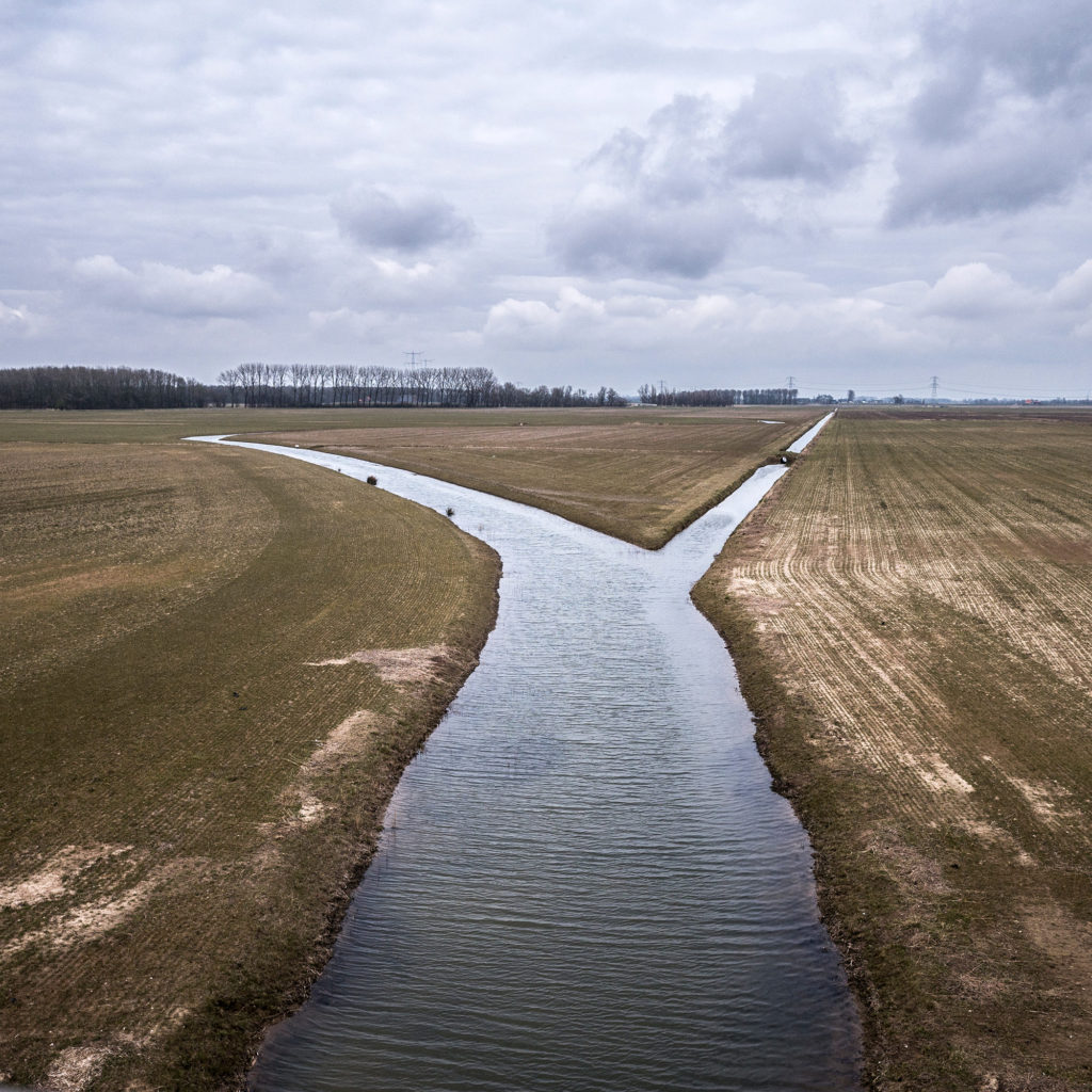 The historic floodplain of the Noordwaard polder. A huge area of the polder is slowly being re-flooded again to make room for the river. (Photo by Joris van Gennip/GroundTruth)
