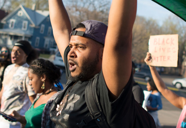 Hundreds of #BlackLivesMatter protestors marched in Minneapolis last April after the police shooting of 18-year-old Tania Harris. (Photo by Fibonacci Blue/Flickr User)