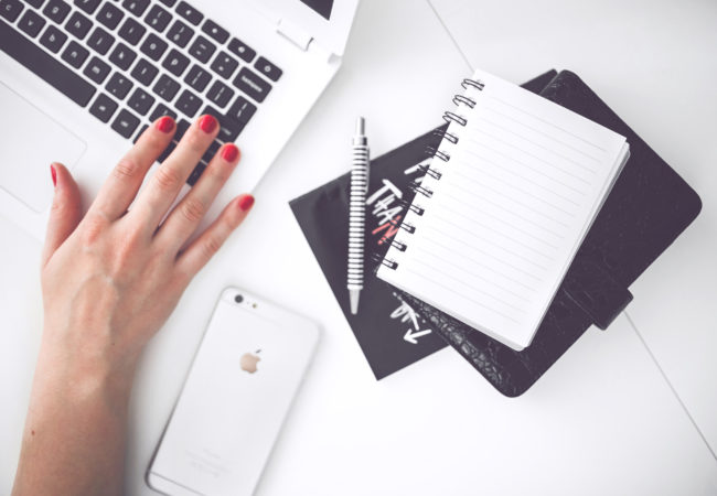 Women hold just 22.5 percent of top leadership roles in across major tech companies such as Google, Amazon, Apple and Facebook.