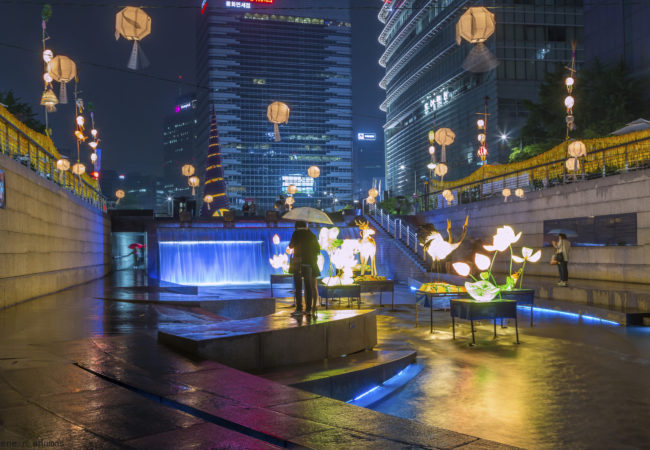 In a matter of decades, Seoul, South Korea was able to transform its economy. (Photo by Rene Adamos/Flickr Creative Commons)