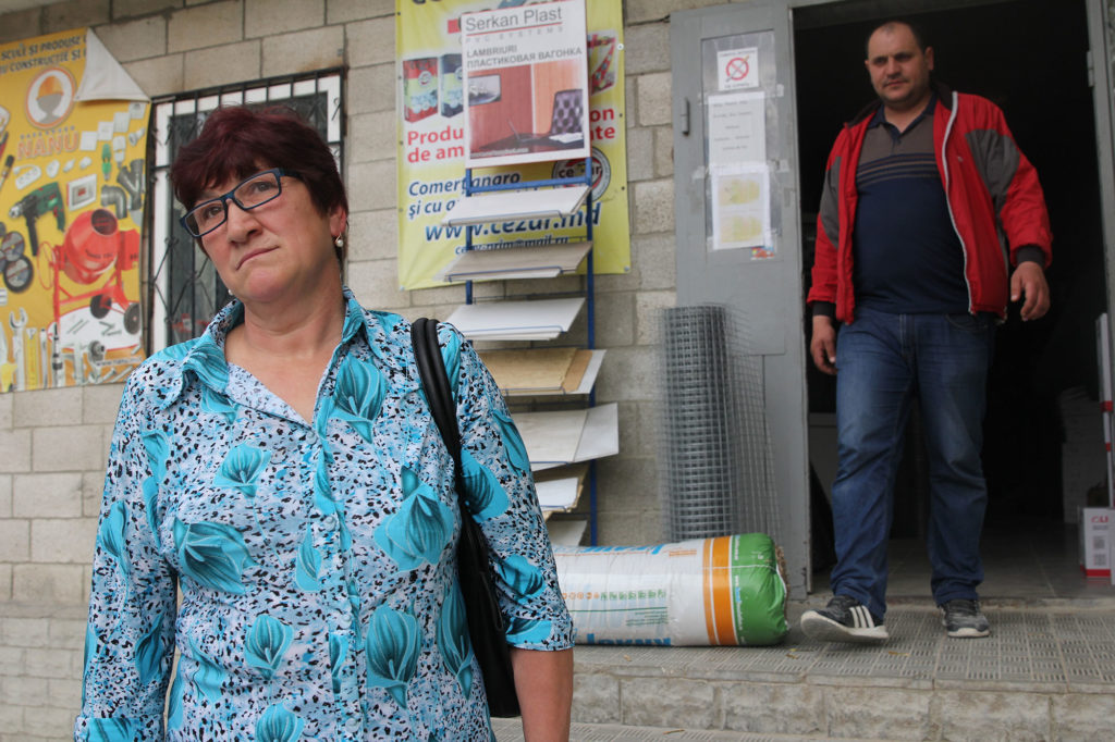 Widower Eugenia Mihai struggles to make ends meet on her small government pension. (Carolyn Cakir/Medill/GroundTruth)