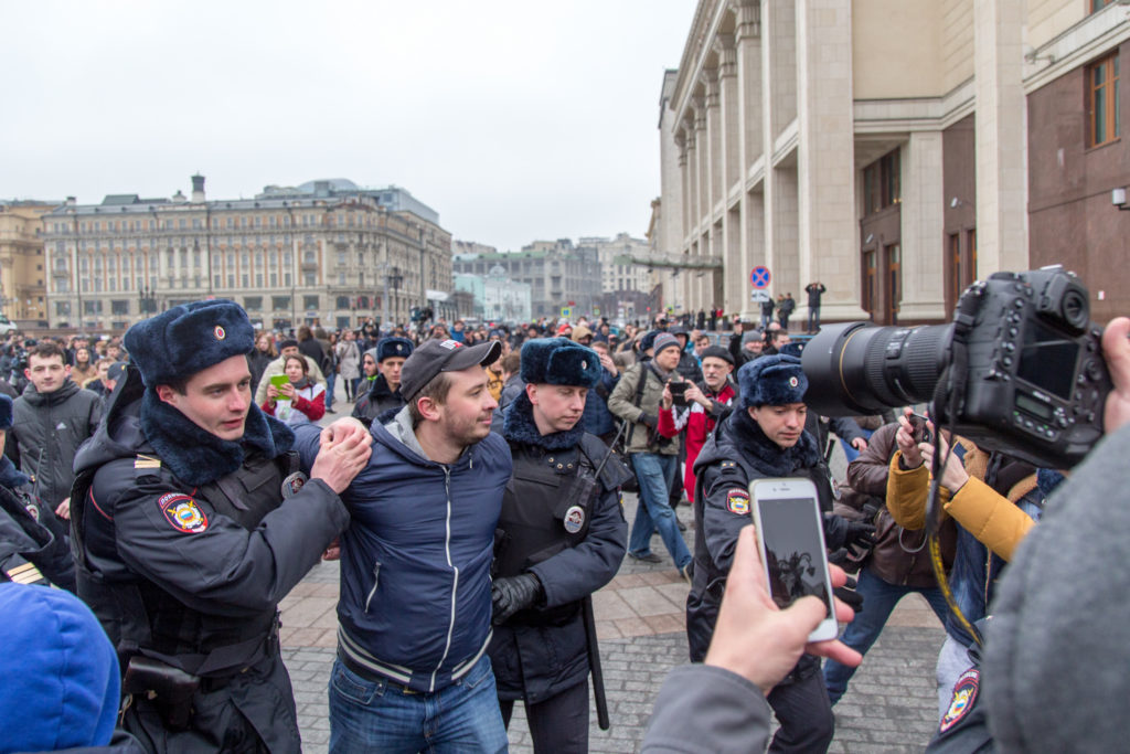 A wave of anti-corruption protests in Moscow this year, mostly fueled by young people, has the Kremlin and opposition leaders trying to appeal to an unclaimed voting bloc. (Julian Buijzen/Flickr Creative Commons)