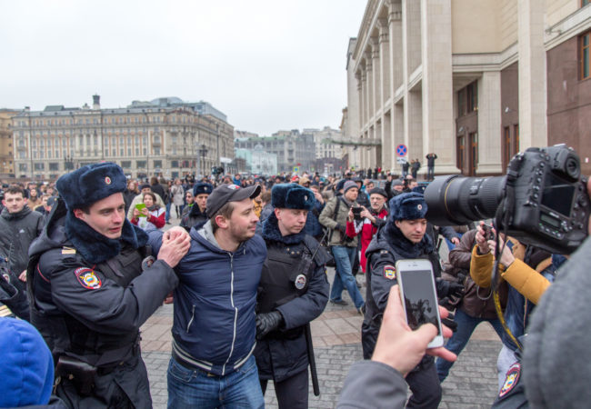A wave of anti-corruption protests in Moscow this year, mostly fueled by young people, has the Kremlin and opposition leaders trying to appeal to an unclaimed voting bloc. (Julian Buijzen/Flickr Creative Commons)