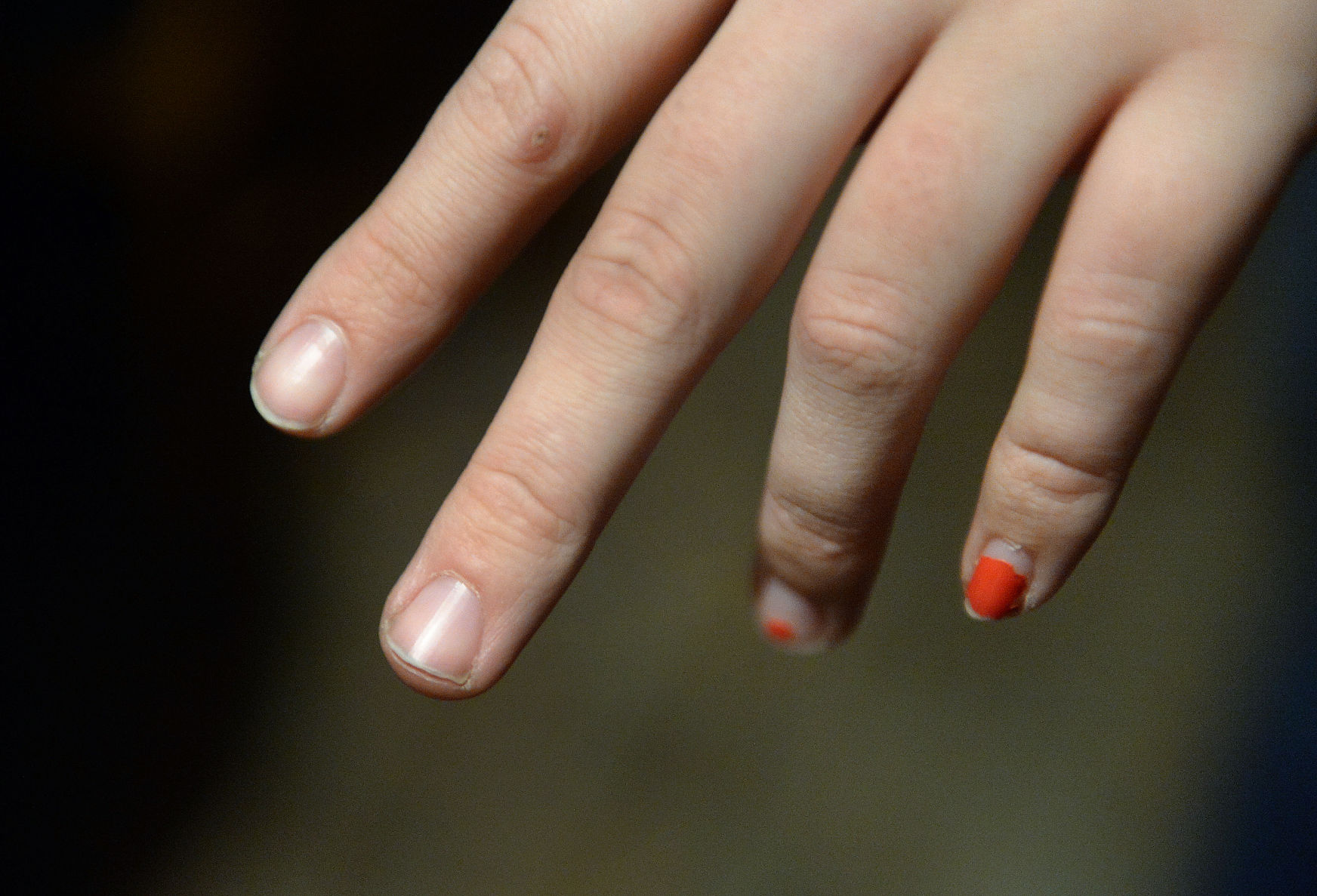Cierra Coleman, 18, says the water in her home can stain clothes and even her family's fingernails, leaving everything a shade of grey. (Photo by F. Brian Ferguson | Gazette-Mail)