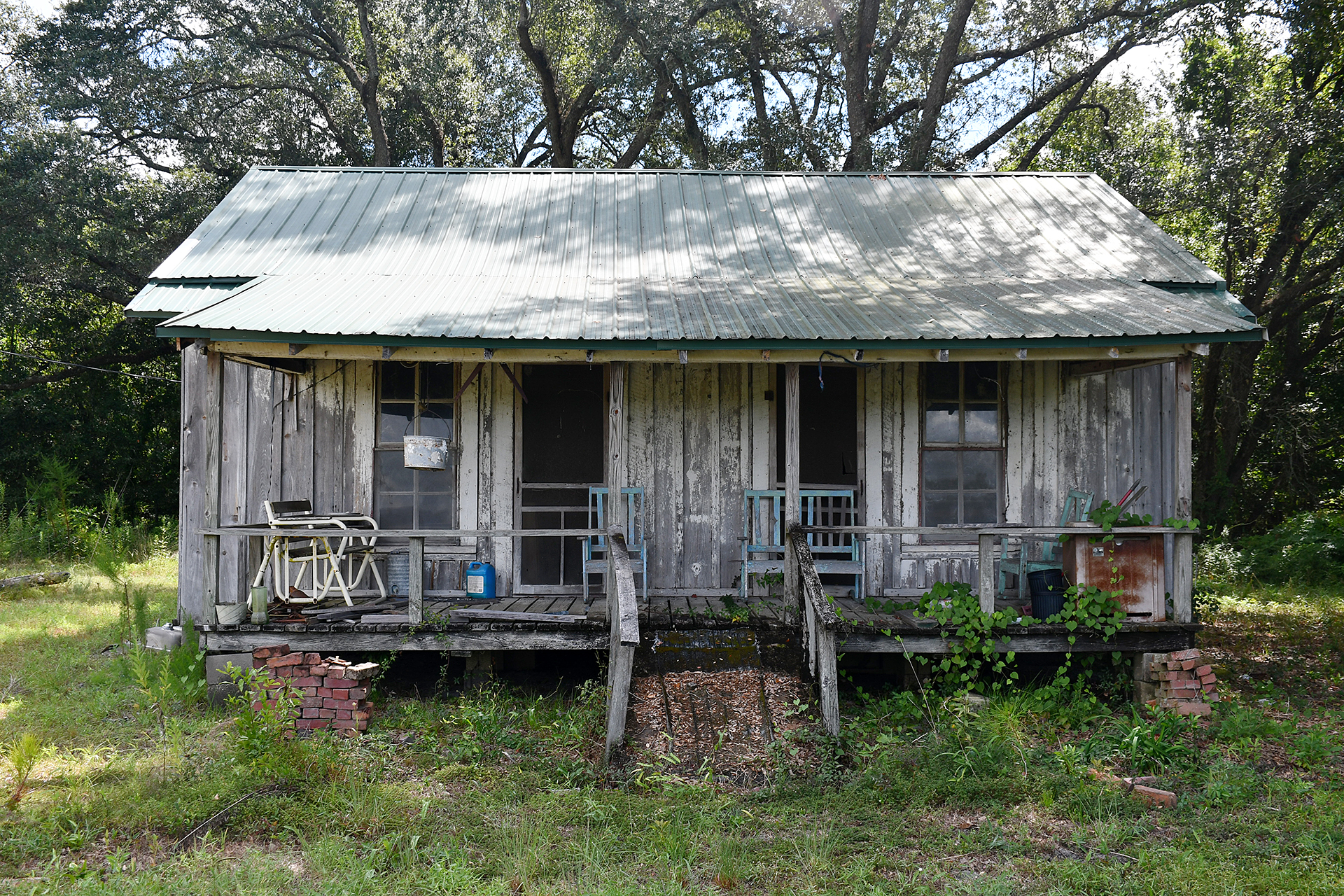 This is a century-old dilapidated sharecropper's shack in Baker County.